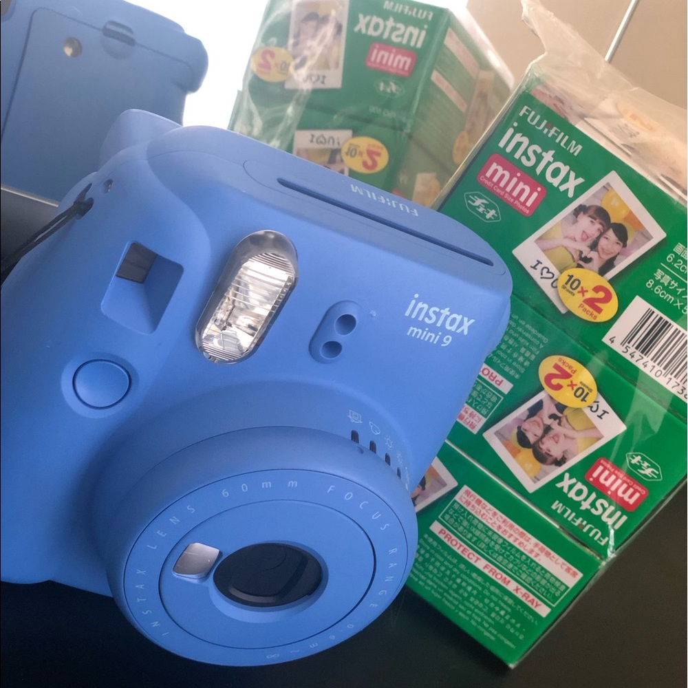 Fujifilm Instax Mini 9 w/ Film (Royal Blue) 📸 🎞